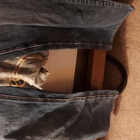 Jeans - Picture 4 of 4